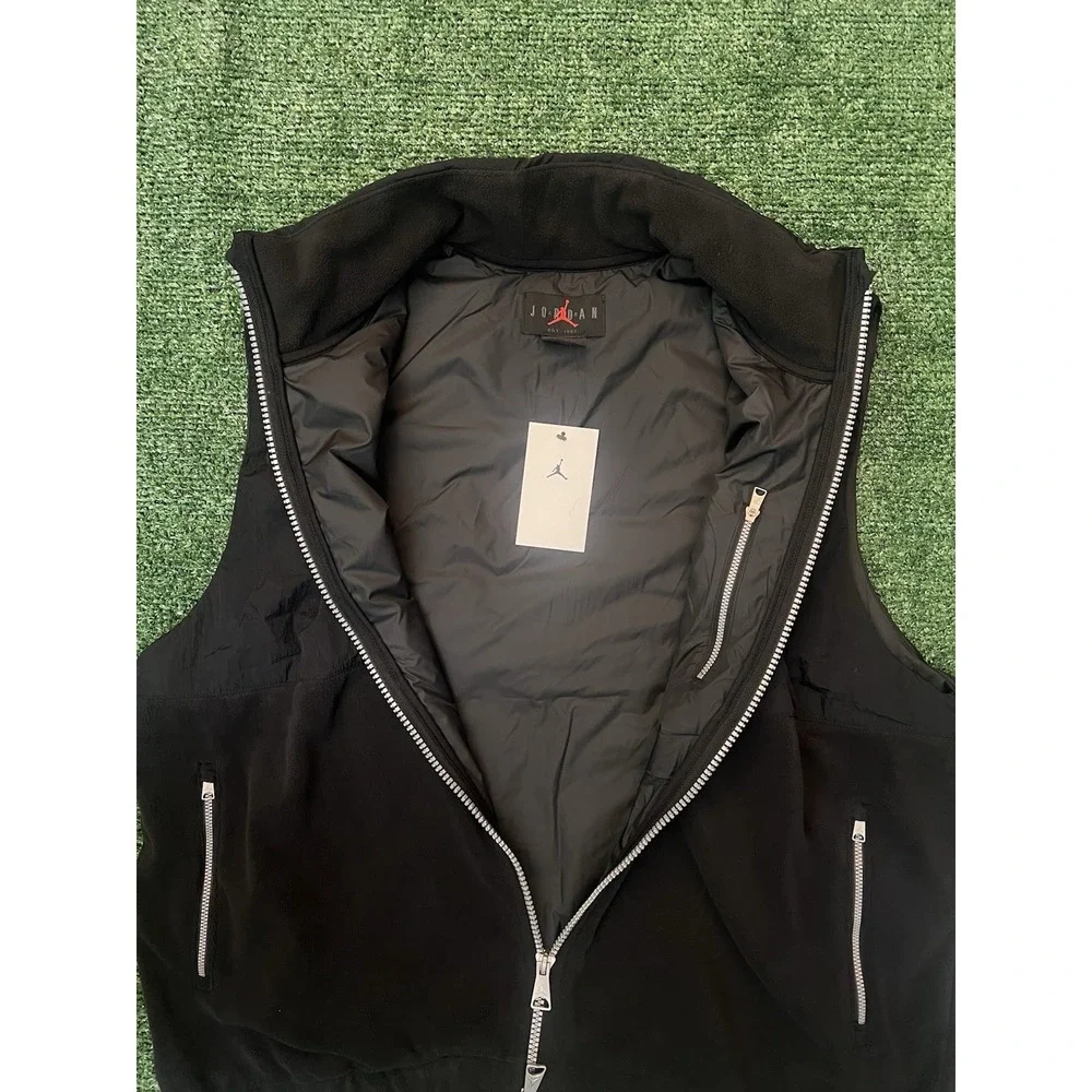 Nike Air Jordan Essentials Black Fleece Vest Mens Size Small FD8628-010